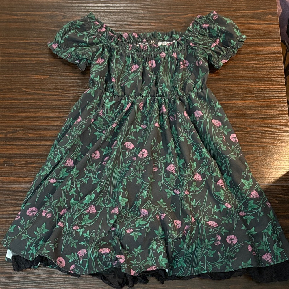 Widow Babydoll Style Fluffy Spring Dress with Cute Flower Design